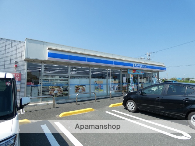 コンビニ　ローソン磐田高見丘店（コンビニ）まで352m