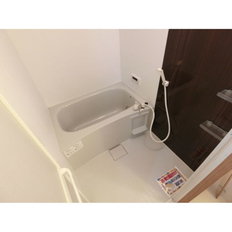 バス・シャワールーム　図面と現状に相違がある場合には現状を優先