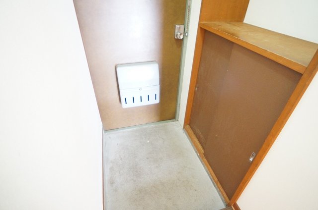 玄関　シューズボックス付