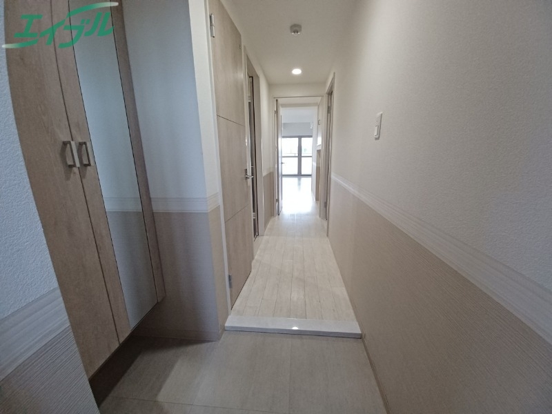 玄関　同型参考写真