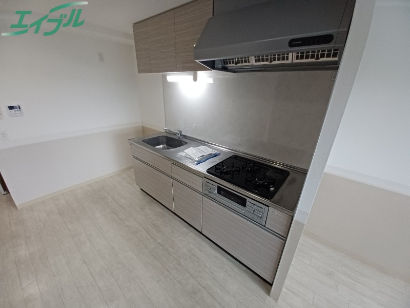 キッチン　同型参考写真