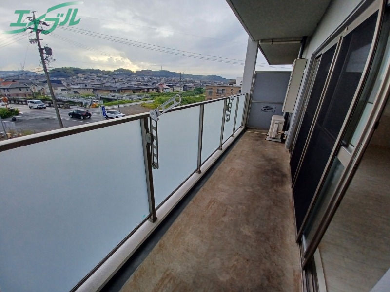 バルコニー　同型参考写真
