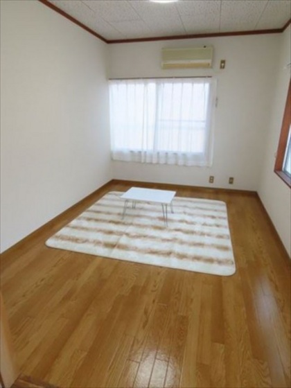 居室・リビング　他号室のお写真です