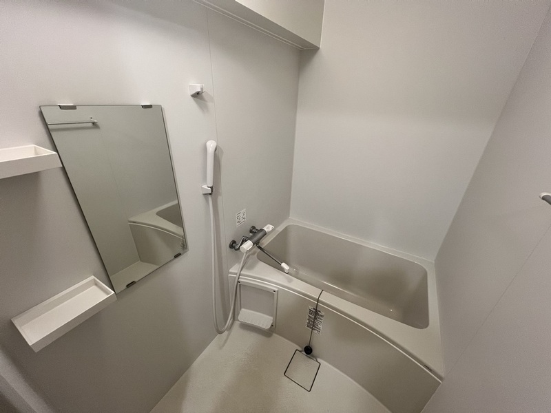 バス・シャワールーム　お風呂です