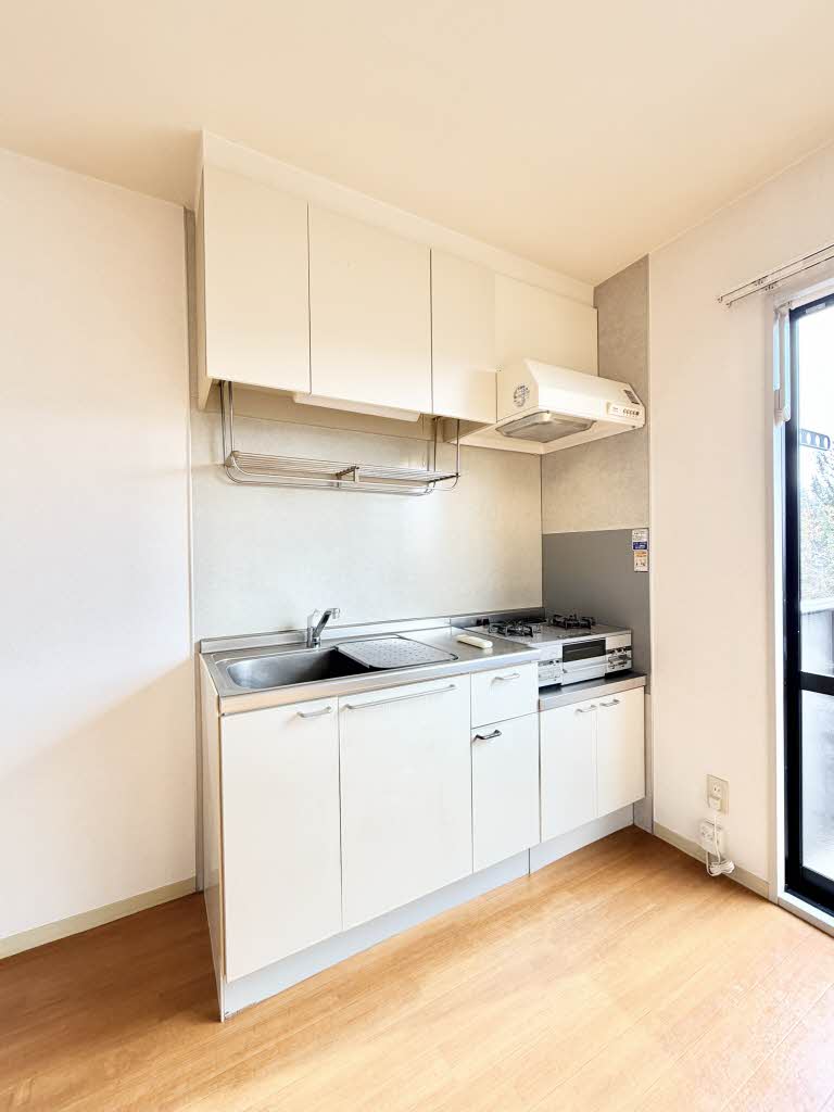 キッチン　2区コンロ設置OK♪