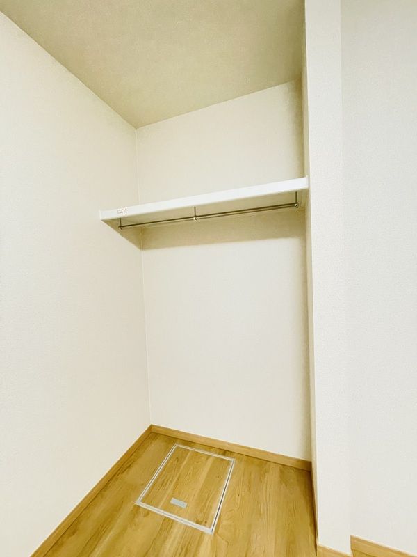 収納　フェリス町屋　荒川区荒川６