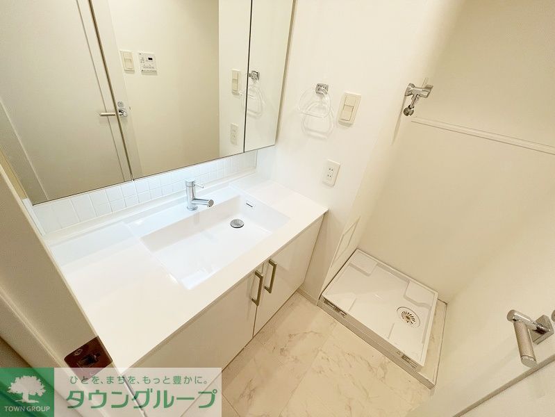 洗面設備　お部屋探しは株式会社　タウンハウジング　までお気軽にお問合…