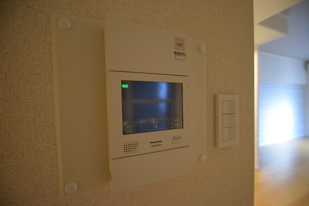 セキュリティ　カメラ付インターホン