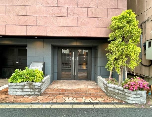 エントランス　★見学予約受付中★