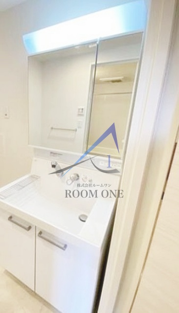 洗面設備　洗面台です。