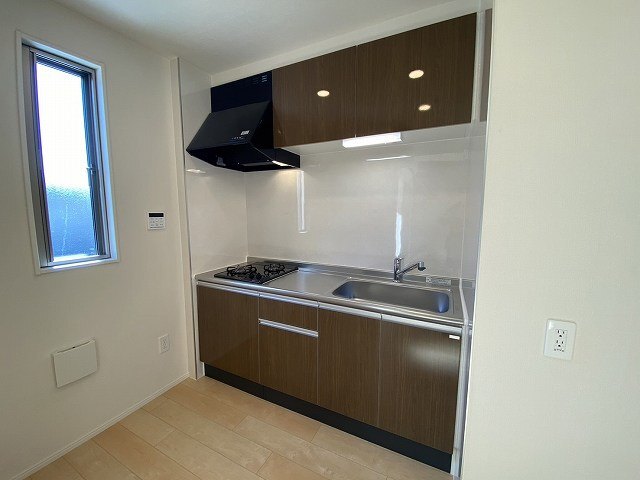 キッチン　同物件別室写真