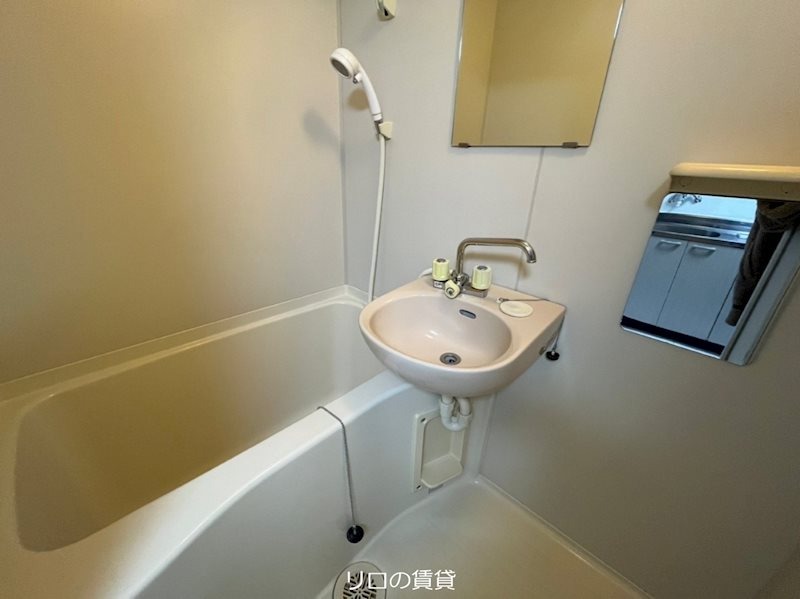 バス・シャワールーム　別号室イメージ