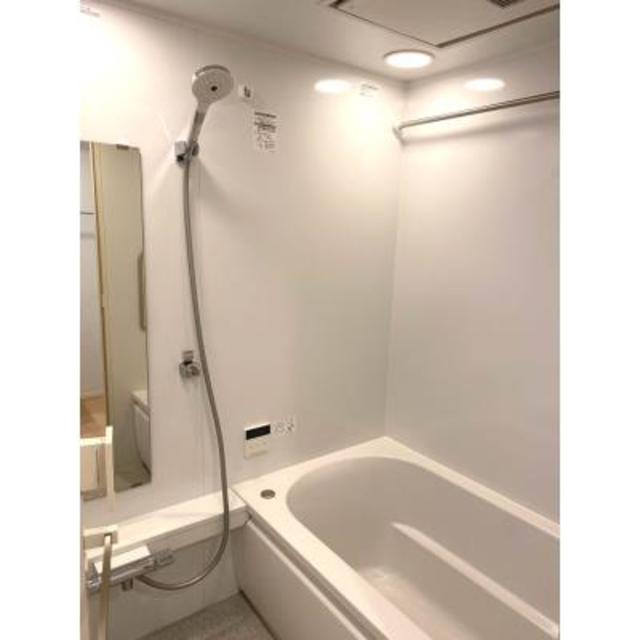 バス・シャワールーム　※写真は同タイプ住戸です。