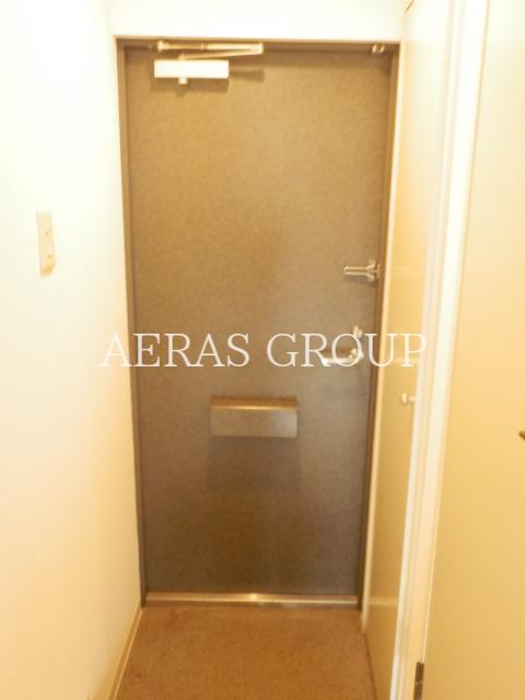 玄関　同仕様タイプ