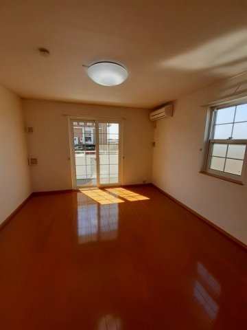 居室・リビング　使いやすいリビングです