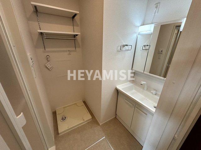 洗面設備　※室内画像は別号室のもの