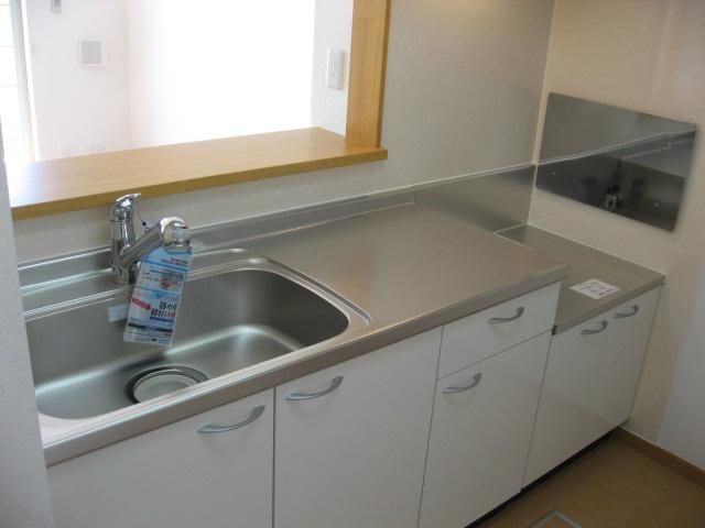 キッチン　料理を楽しめそうなキッチンですね。