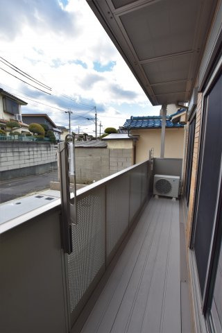 バルコニー　同施工会社・イメージ写真です。ご参考下さい。