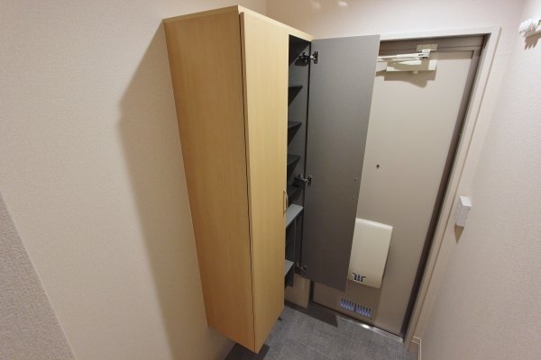 収納　シューズボックス