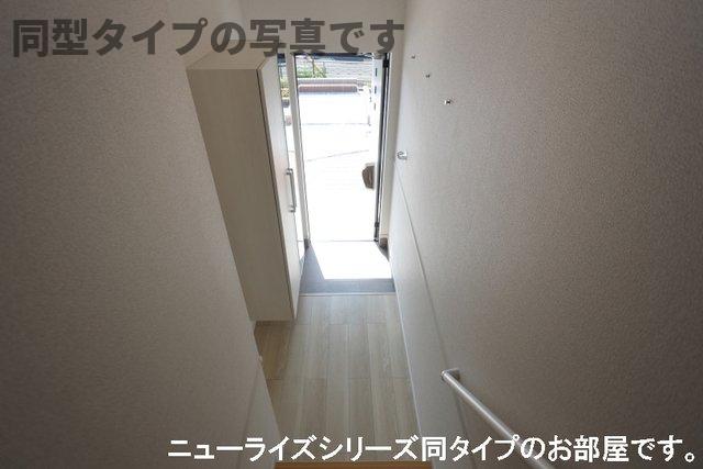 玄関　収納もある玄関です