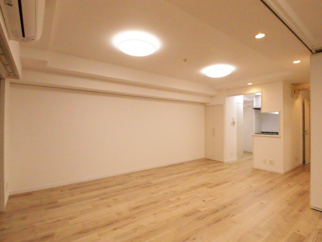 居室・リビング　※別室の参考写真の為、現況優先です。