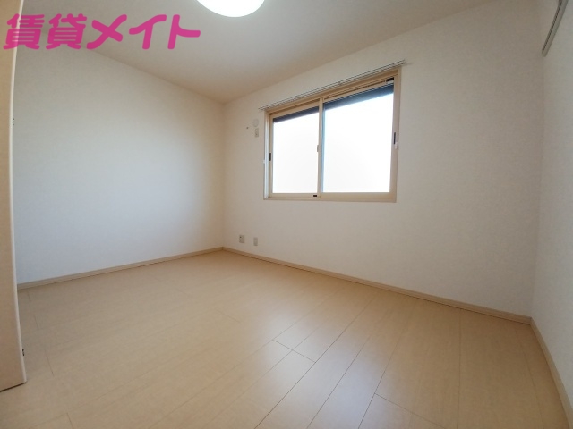 その他部屋・スペース　別部屋反転写真です。