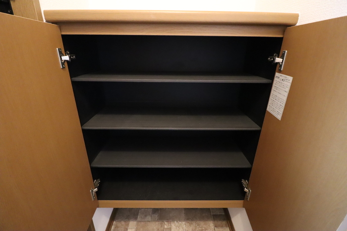 収納　玄関シューズボックス