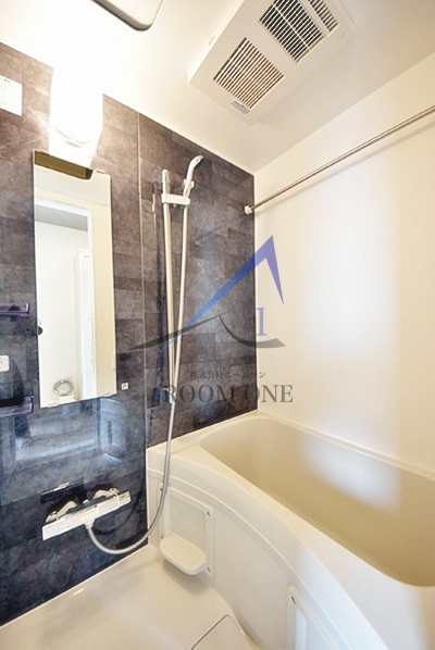 バス・シャワールーム　お風呂です。