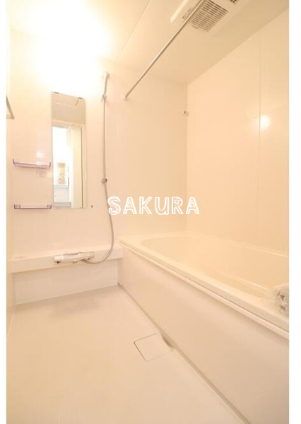 バス・シャワールーム　日々の疲れを癒すお風呂です♪