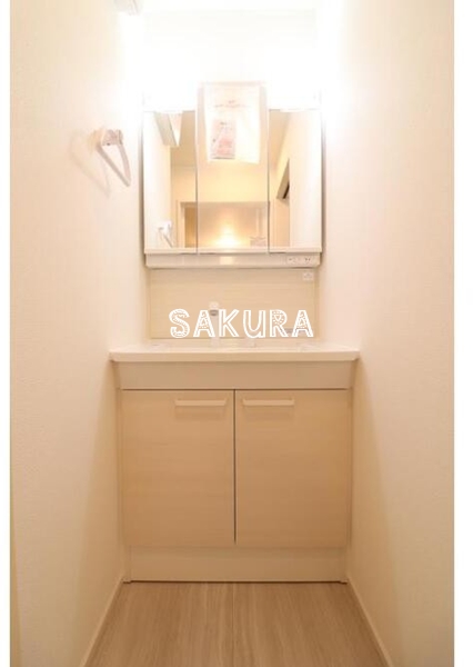 洗面設備　忙しい朝には欠かせない洗面所です♪