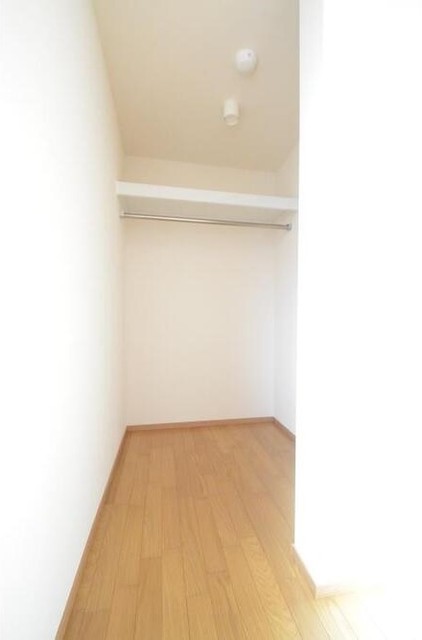 収納　ウォークインクローゼット