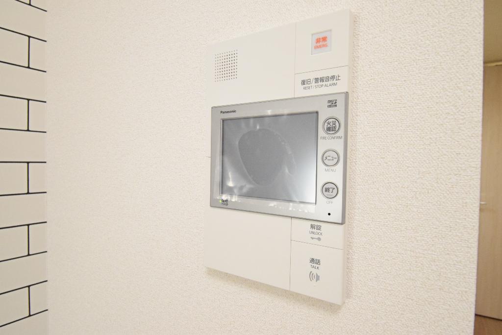 セキュリティ　カメラ付インターホン
