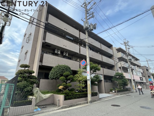 建物外観　居住者専用ゴミ置き場あります