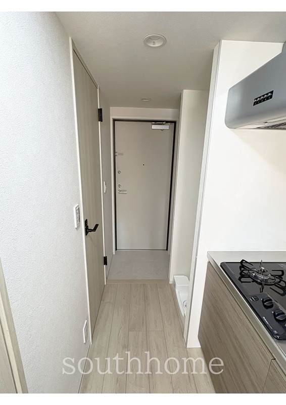 玄関　他部屋反転タイプ参考写真