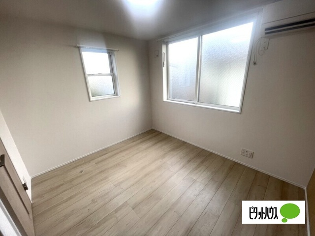 居室・リビング　フローリングです♪