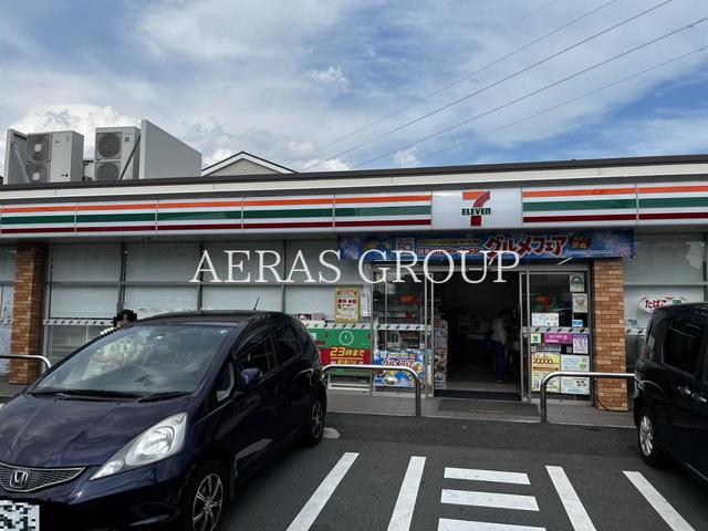 コンビニ　セブン-イレブン 練馬西大泉３丁目店（コンビニ）まで409m