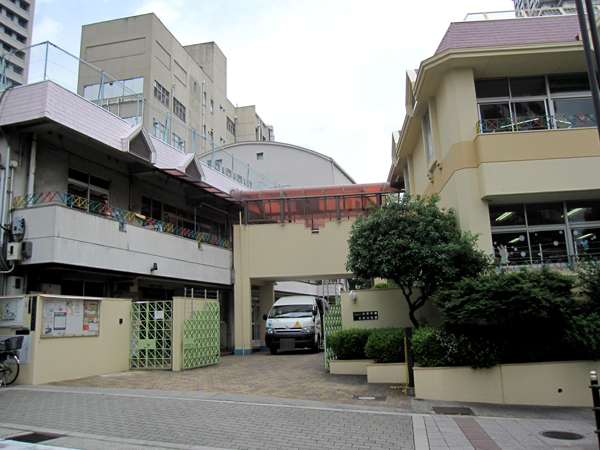 幼稚園・保育園　学校法人金塚学園　金塚幼稚園（幼稚園・保育園）まで1744m