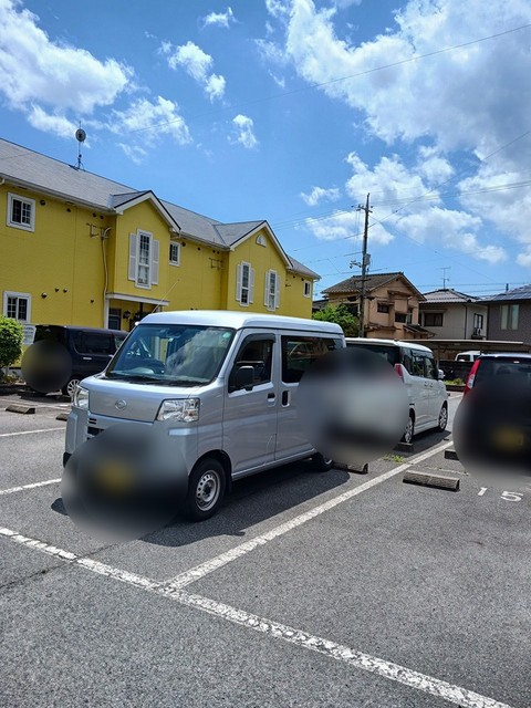 駐車場　駐車場