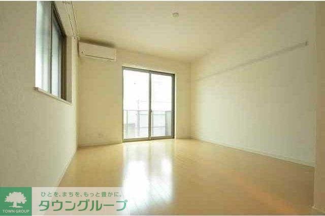 居室・リビング　反転タイプ