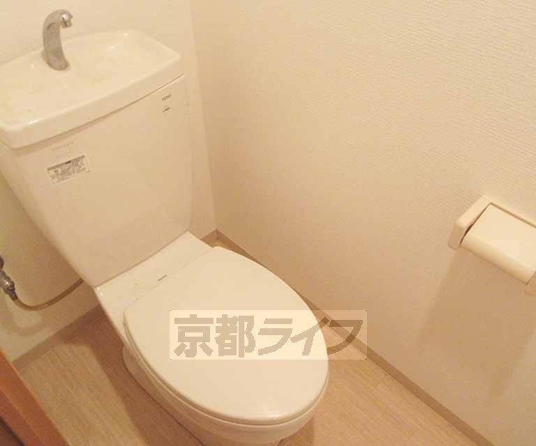 トイレ　清潔感のあるトイレです！