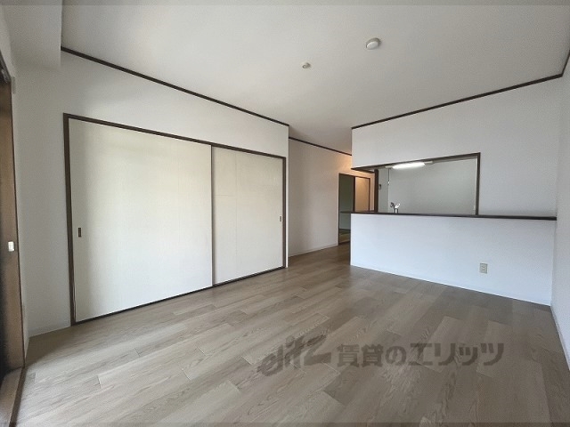 居室・リビング　リビング