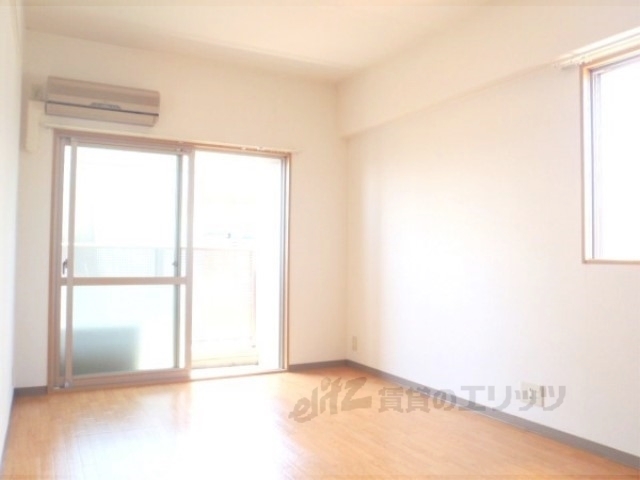 居室・リビング　居室