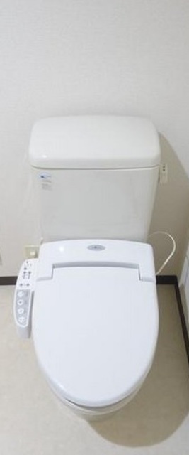トイレ　ウォシュレット