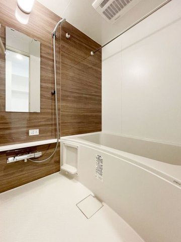 バス・シャワールーム　バス