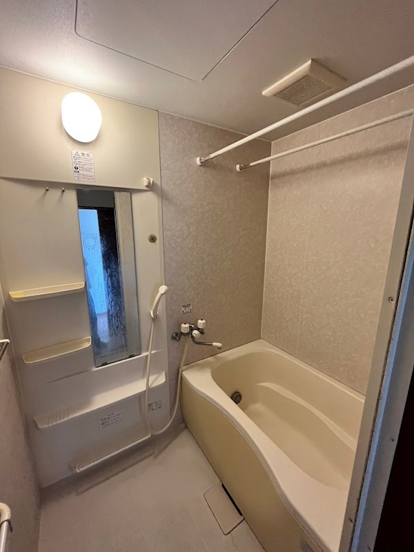 バス・シャワールーム　他部屋参照