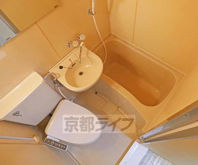 バス・シャワールーム　バスです。