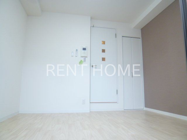 居室・リビング　別タイプのお部屋の写真です