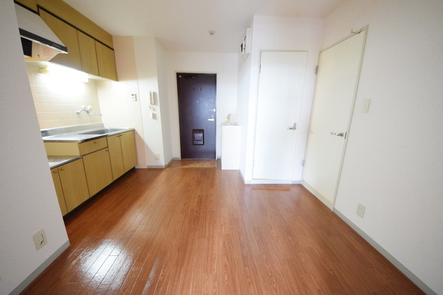 居室・リビング　～広々お部屋で気持ちいい～