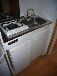 キッチン　反転タイプです。