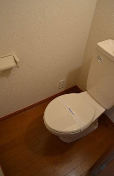 トイレ　別部屋参照